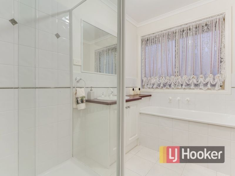 1 Harmony Court, Pakenham VIC 3810