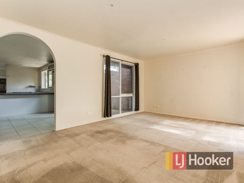 10 Eleanor Court, Pakenham VIC 3810