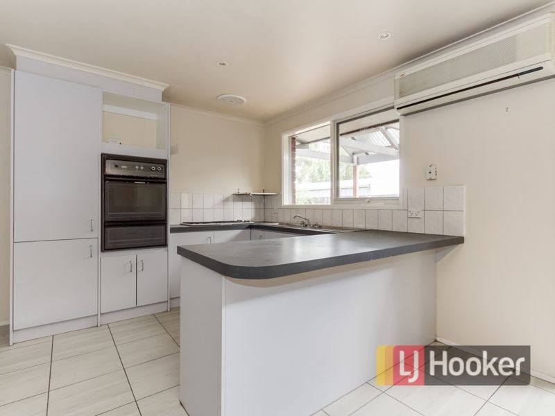 10 Eleanor Court, Pakenham VIC 3810