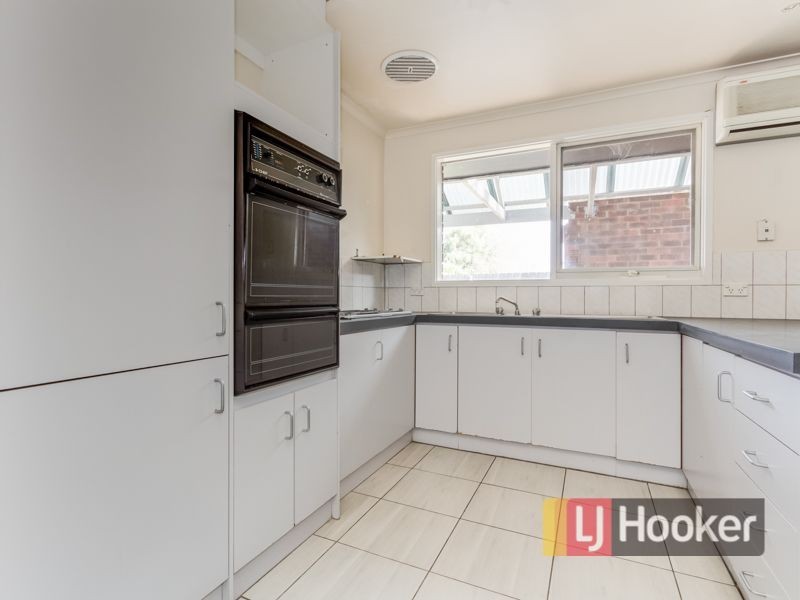 10 Eleanor Court, Pakenham VIC 3810