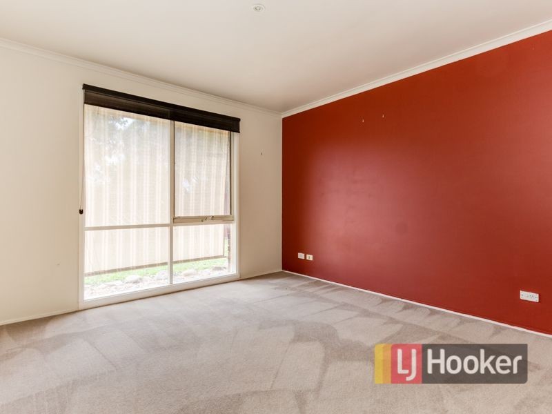 10 Eleanor Court, Pakenham VIC 3810