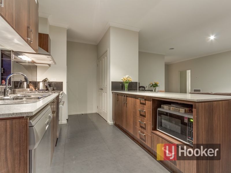 7 Cassowary Avenue, Pakenham VIC 3810