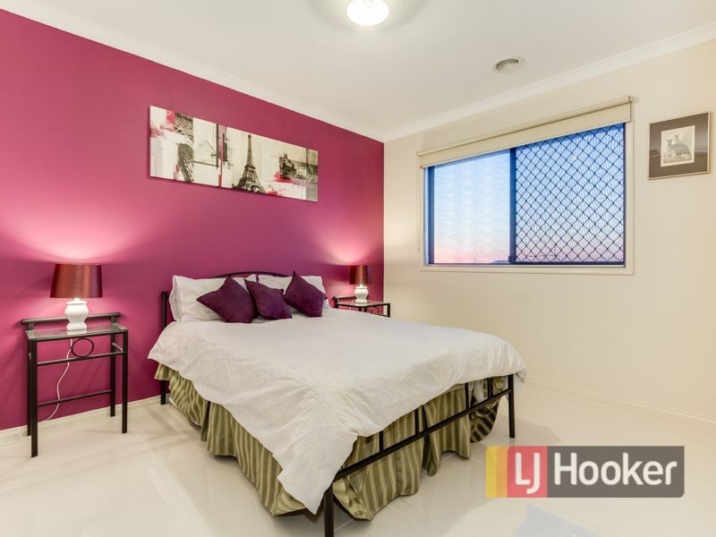 6 Sun Orchid Drive, Pakenham VIC 3810