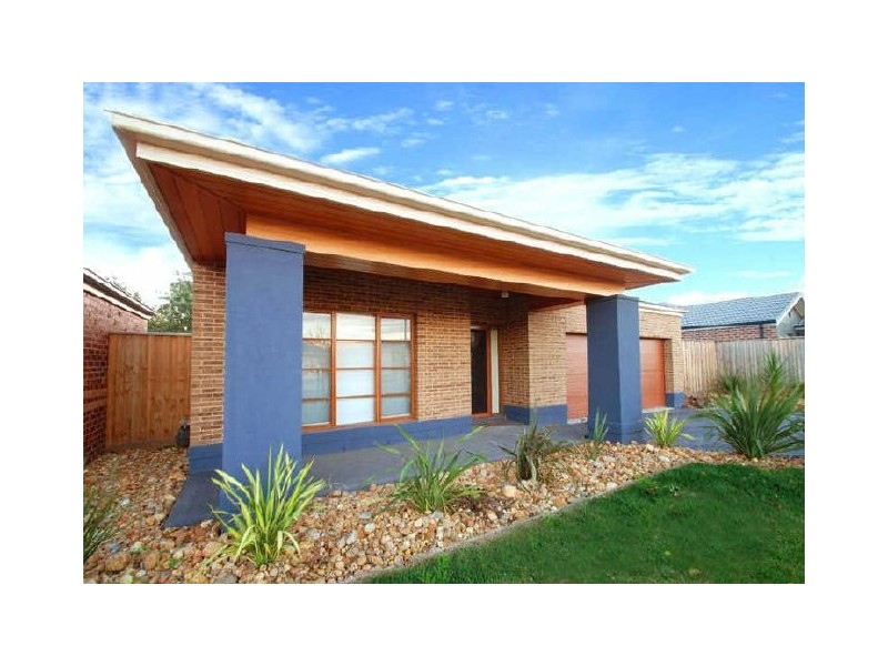 3 Mia Drive, Pakenham VIC 3810