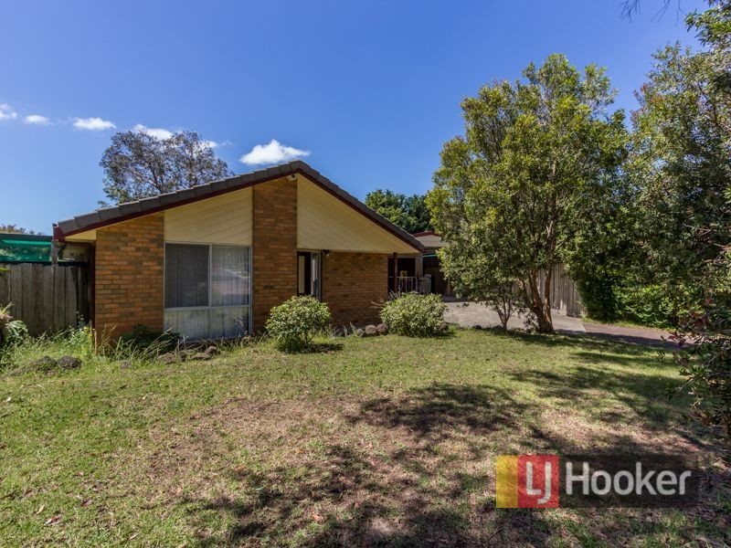 5 Mcmaster Court, Pakenham VIC 3810
