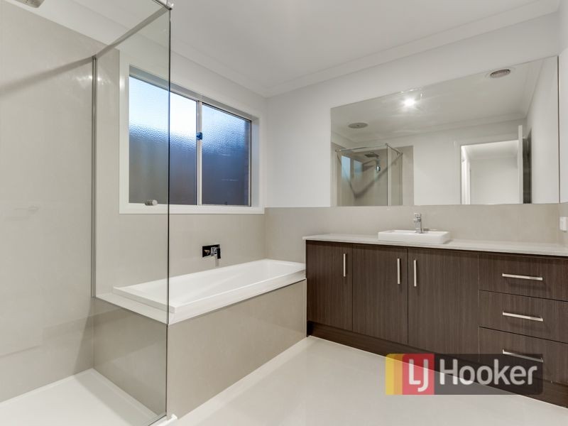 1/5 Nash Road, Bunyip VIC 3815