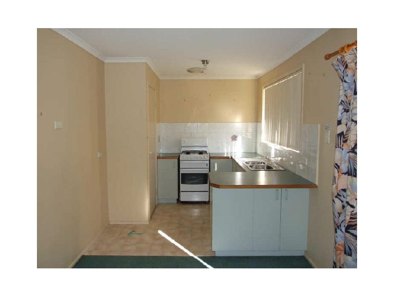 1 Earle Close, Pakenham VIC 3810