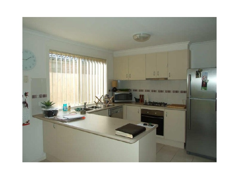 49 Pommel Street, Pakenham VIC 3810