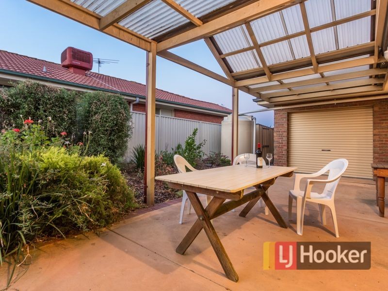 5 Strickland Court, Pakenham VIC 3810