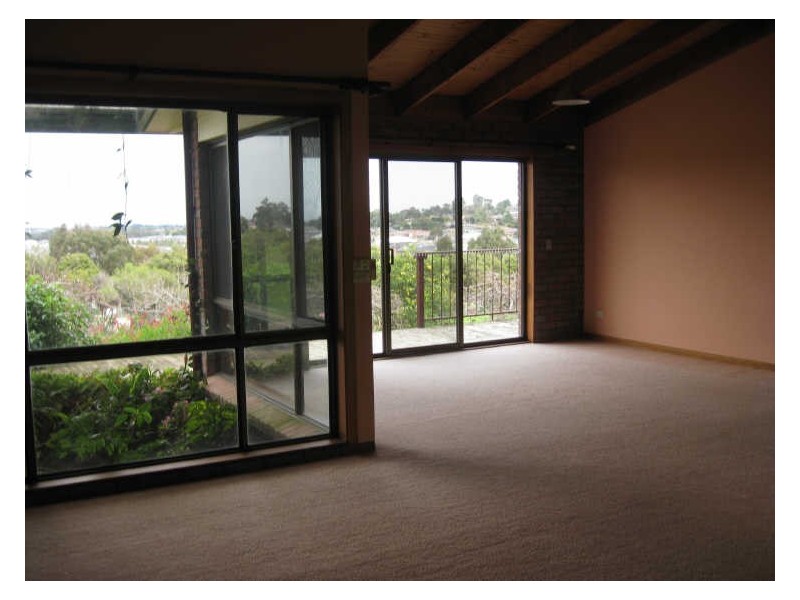 2 Kennedy Road, Pakenham VIC 3810