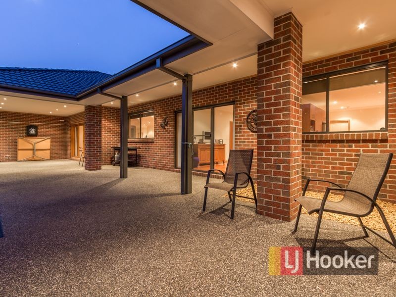 5A Meeking Drive, Pakenham VIC 3810