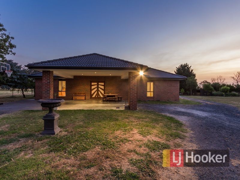 5A Meeking Drive, Pakenham VIC 3810