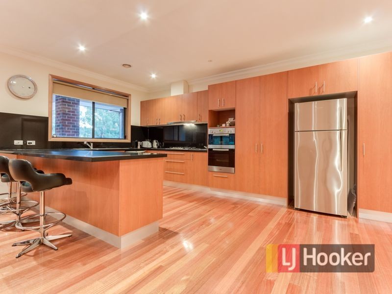 5A Meeking Drive, Pakenham VIC 3810