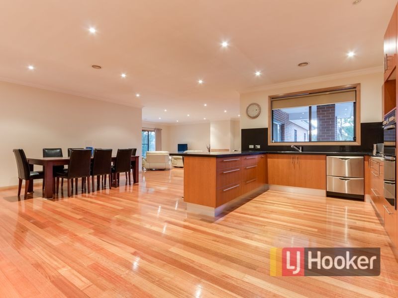 5A Meeking Drive, Pakenham VIC 3810