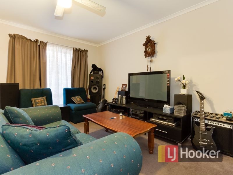 29 Ash Crescent, Pakenham VIC 3810