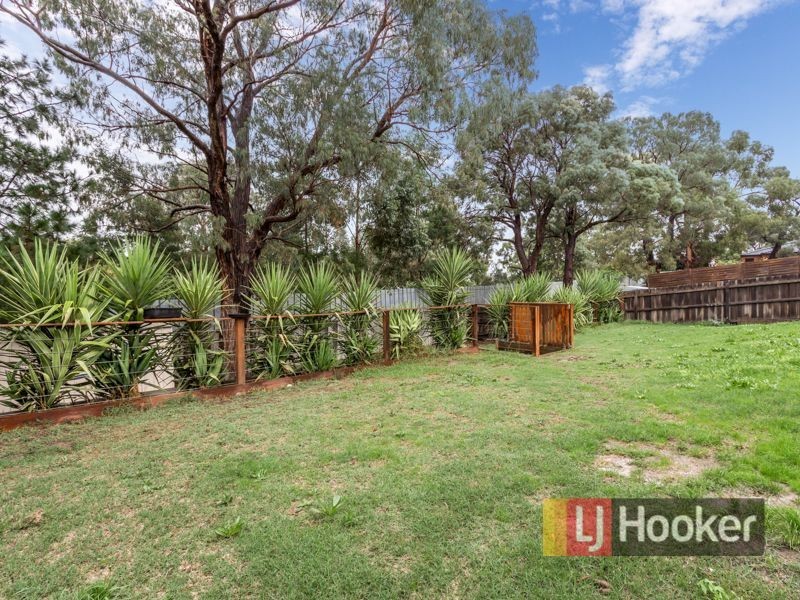 29 Ash Crescent, Pakenham VIC 3810