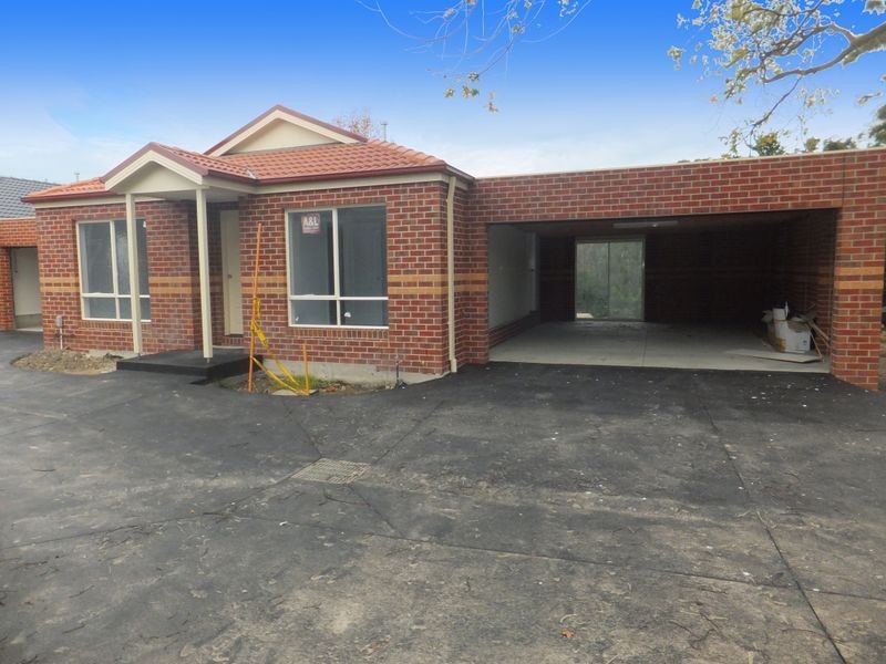7/1-3 James Street, Pakenham VIC 3810