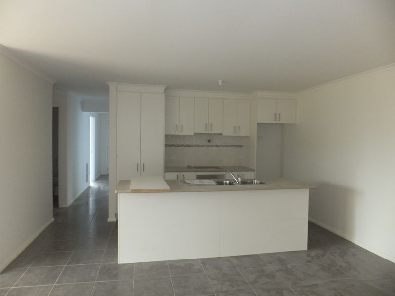 7/1-3 James Street, Pakenham VIC 3810