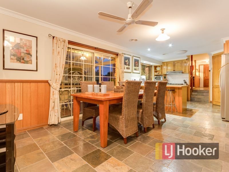 11 Andrew Court, Pakenham VIC 3810