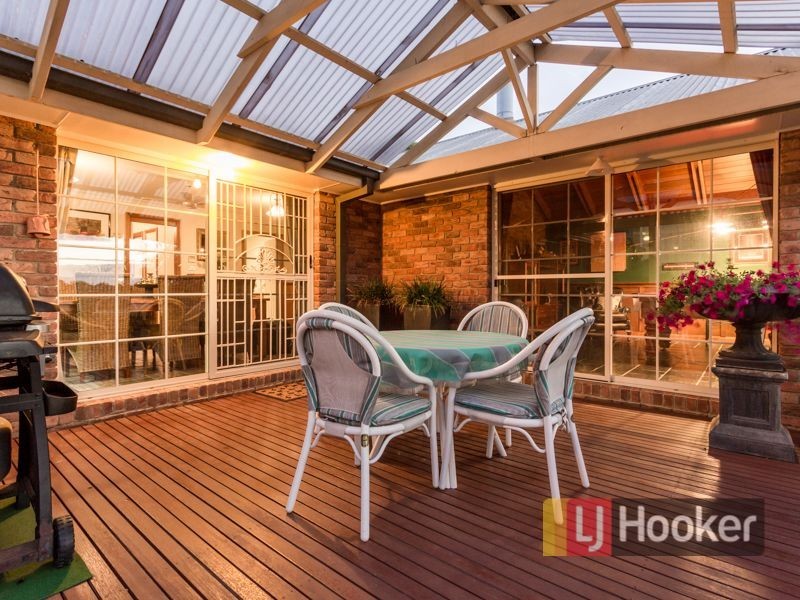 11 Andrew Court, Pakenham VIC 3810