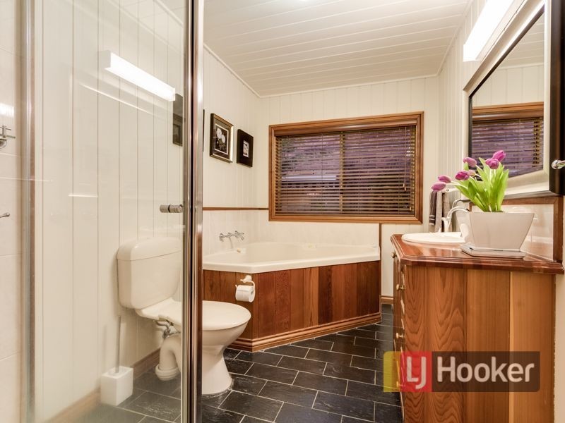 11 Andrew Court, Pakenham VIC 3810