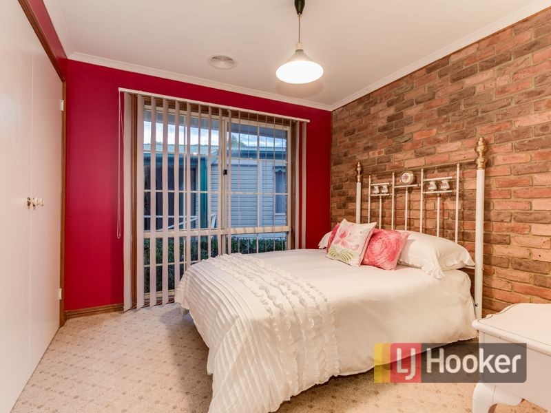 11 Andrew Court, Pakenham VIC 3810