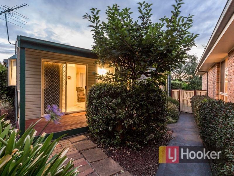 11 Andrew Court, Pakenham VIC 3810