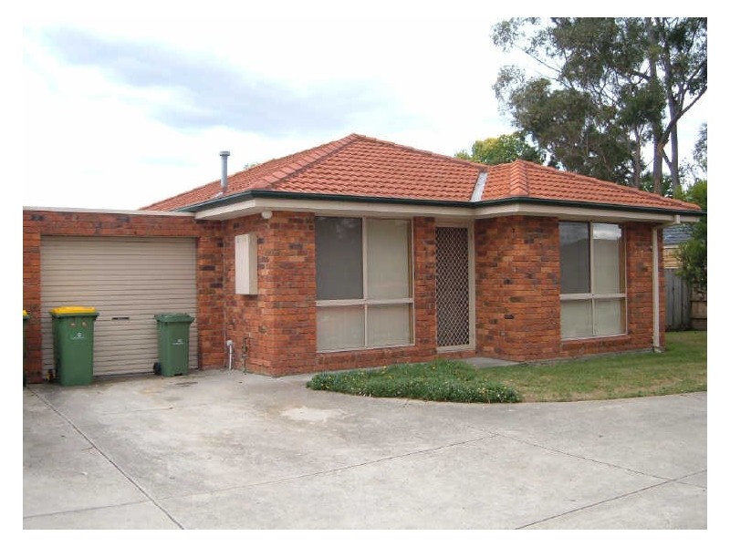 11/40 Army Road, Pakenham VIC 3810