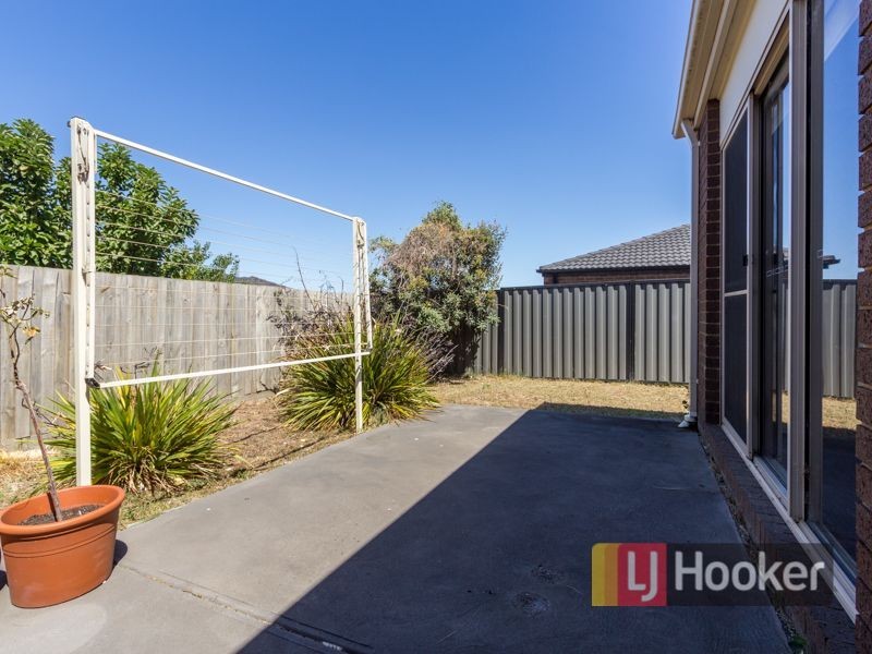 7 Ivory Drive, Pakenham VIC 3810