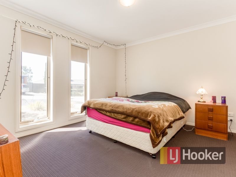 7 Ivory Drive, Pakenham VIC 3810