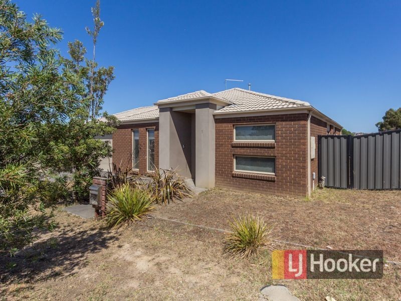 7 Ivory Drive, Pakenham VIC 3810