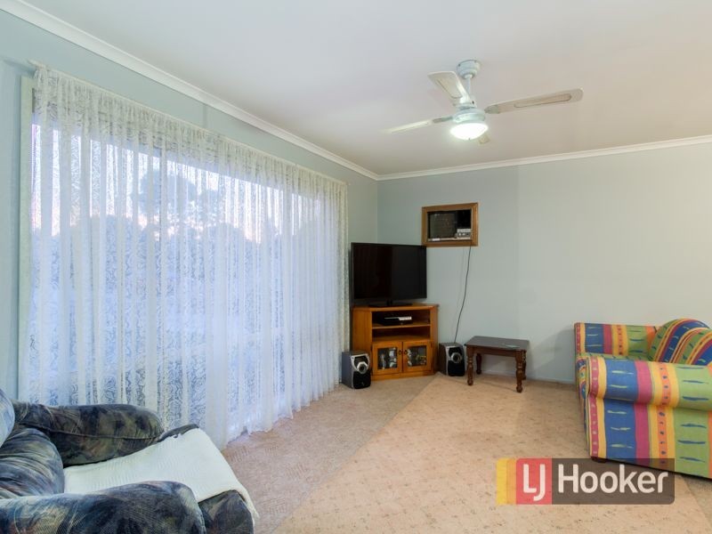 37 Bluegrass Crescent, Pakenham VIC 3810