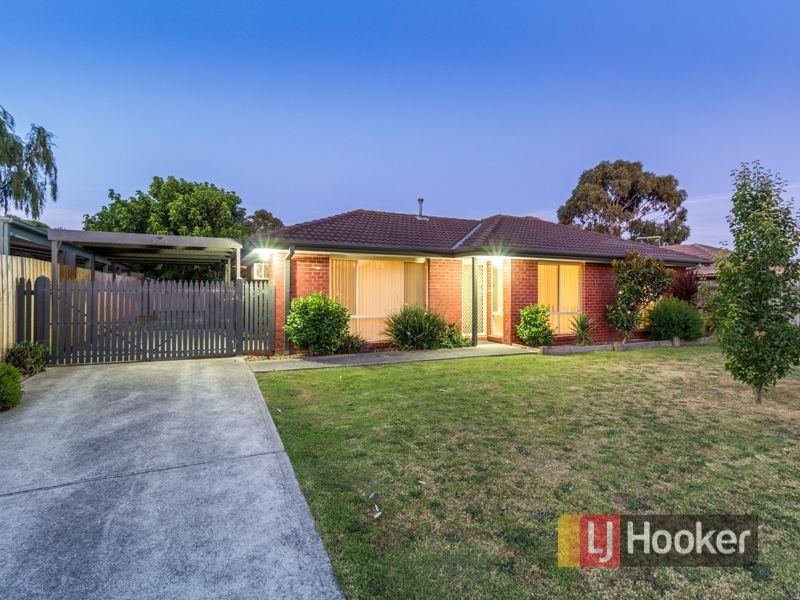 37 Bluegrass Crescent, Pakenham VIC 3810