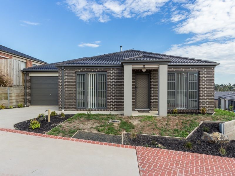 12/107 Army Road, Pakenham VIC 3810
