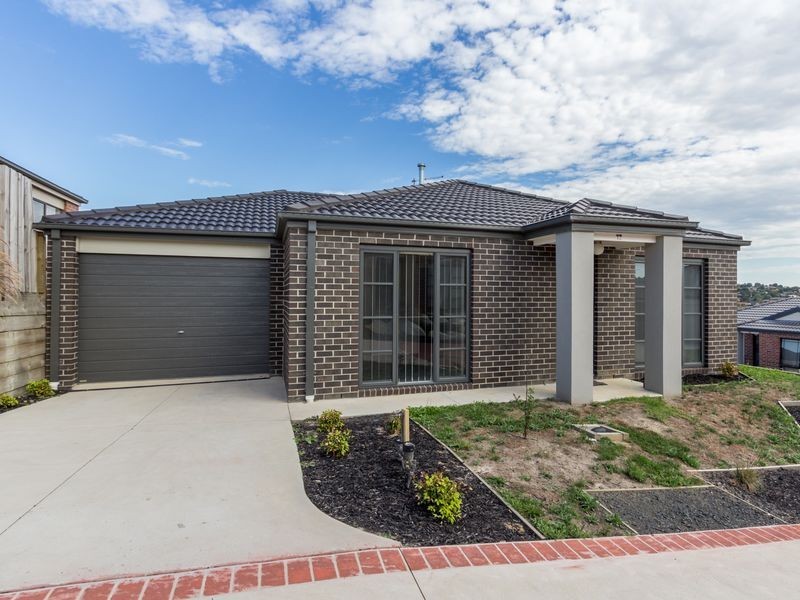 12/107 Army Road, Pakenham VIC 3810