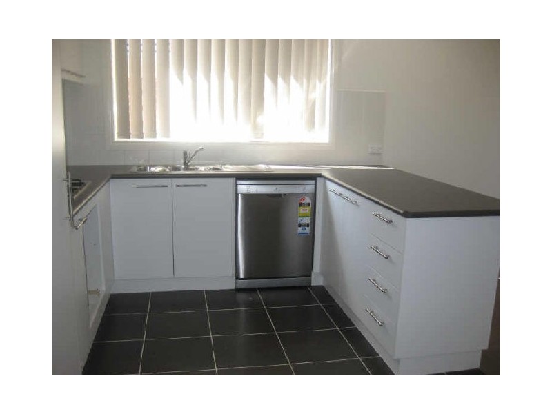 11/40 The Palms” Army Road, Pakenham VIC 3810