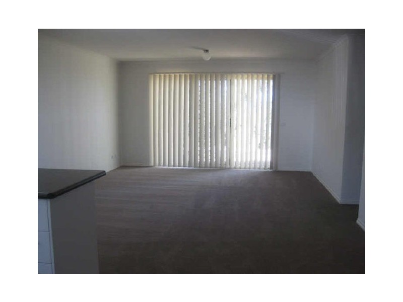 11/40 The Palms” Army Road, Pakenham VIC 3810