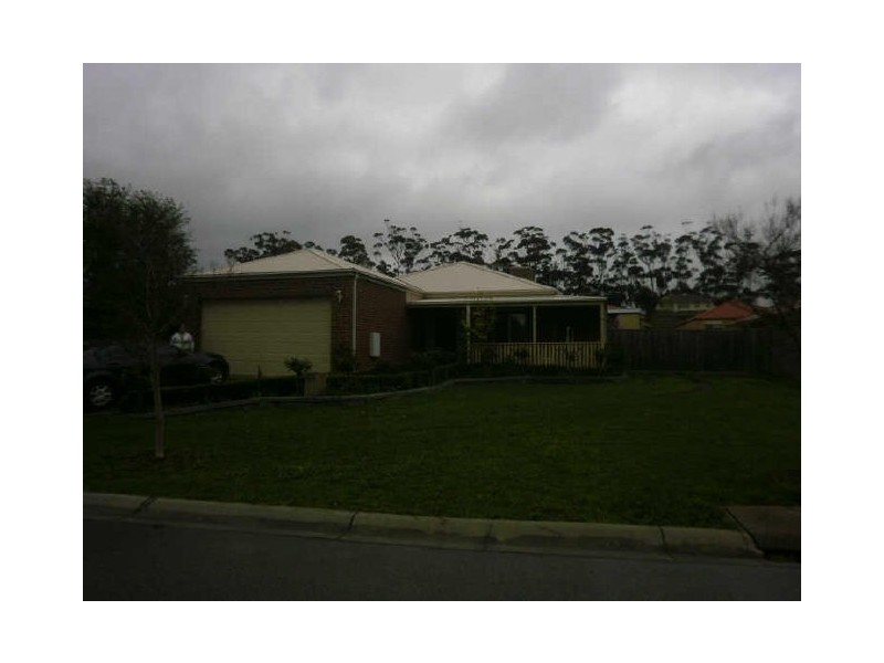 2 Homestead Court, Pakenham VIC 3810