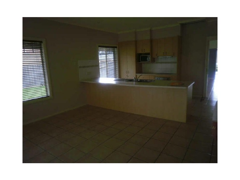 2 Homestead Court, Pakenham VIC 3810