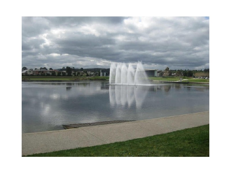 5/2 The Entrance, Pakenham VIC 3810