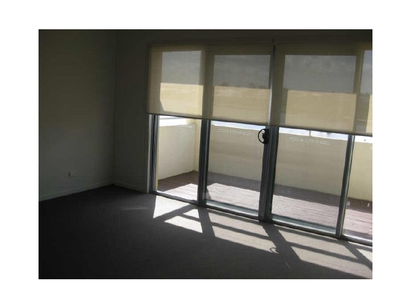 5/2 The Entrance, Pakenham VIC 3810