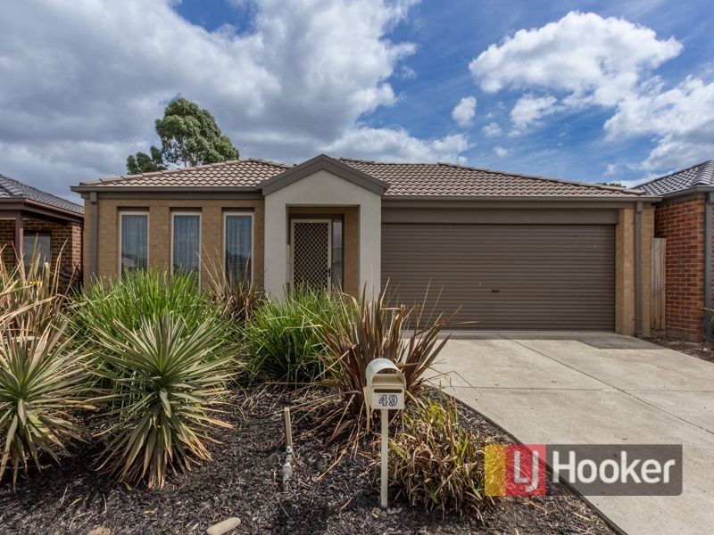 49 Pommel Street, Pakenham VIC 3810