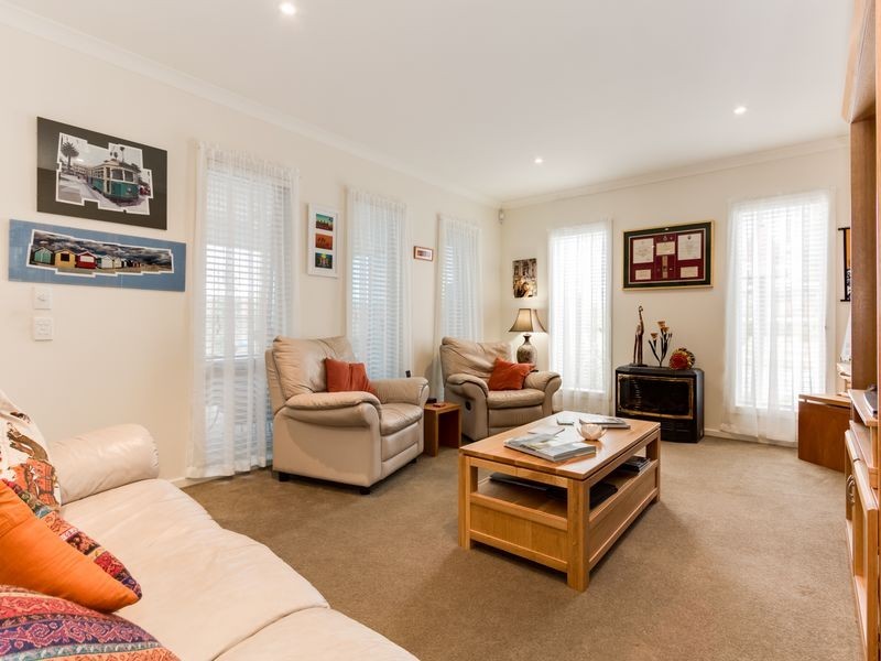 2 Lords Lane, Officer VIC 3809