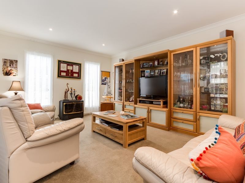 2 Lords Lane, Officer VIC 3809