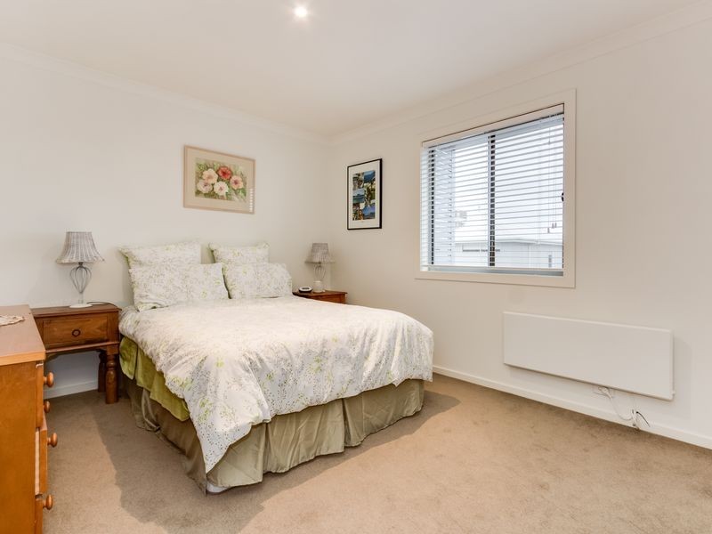 2 Lords Lane, Officer VIC 3809