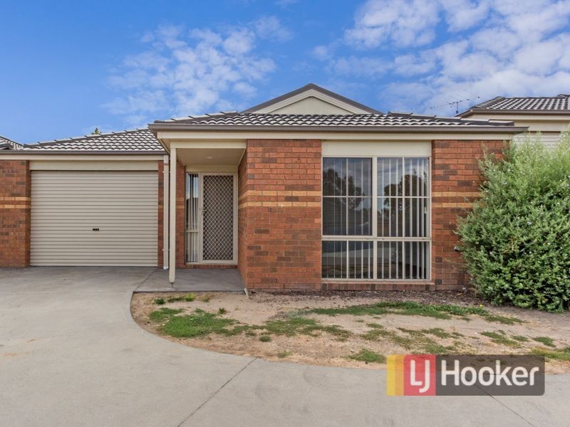 7/11 Renlik Court, Pakenham VIC 3810