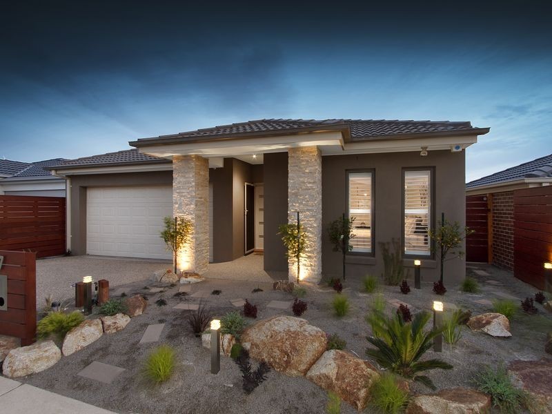 7 Hamish Avenue, Pakenham VIC 3810