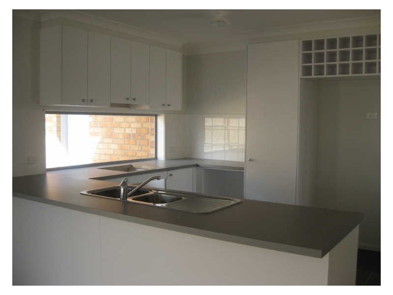 33 Central Avenue, Pakenham VIC 3810