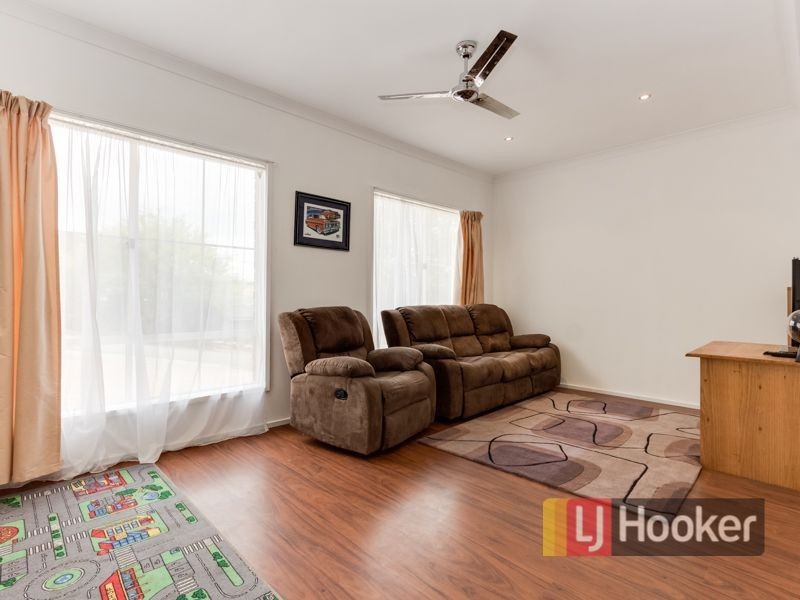 5 Breyleigh Drive, Pakenham VIC 3810