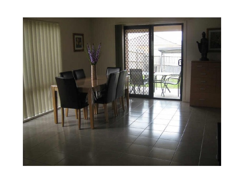 43 Pommel Street, Pakenham VIC 3810